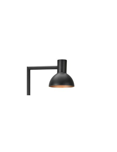 Lampadaire Nubi installé dans jardin éclairage allée extérieur design