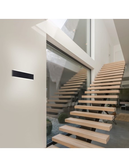 Applique LED EGEO Mantra installée couloir salon éclairage 3000K moderne