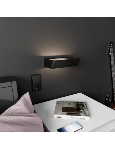 Détail applique murale ALTEA Mantra LED 1200 lumens diffuseur acrylique noir