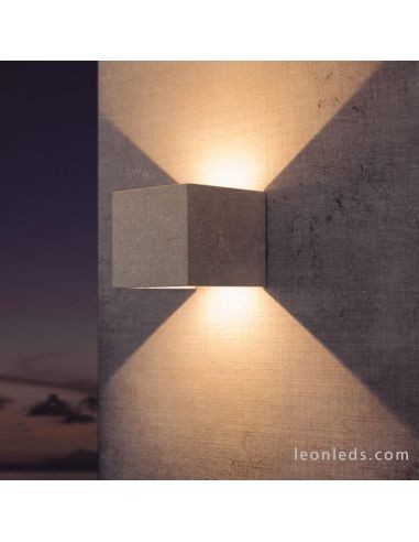 Applique murale extérieure Mantra Taos béton blanc façade contemporaine