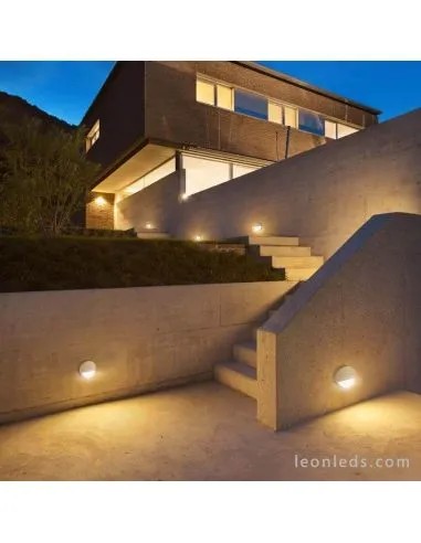 Applique LED extérieure Baker Mantra corten installation mur entrée maison design contemporain