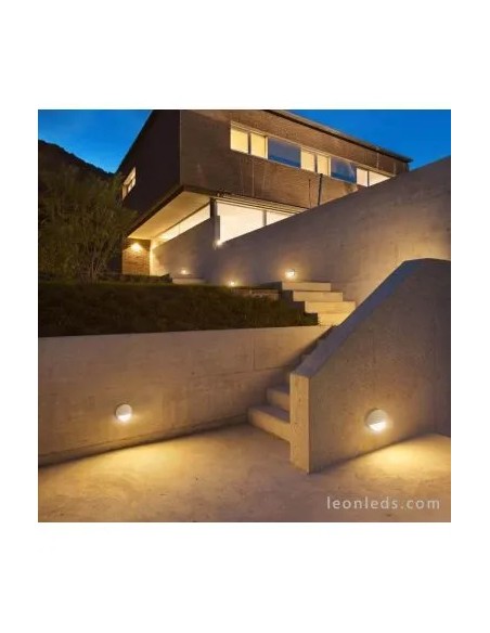 Applique LED extérieure Baker Mantra corten installation mur entrée maison design contemporain
