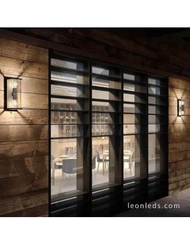 Éclairage extérieur moderne applique murale Mantra Meribel double ampoule E27 décorative