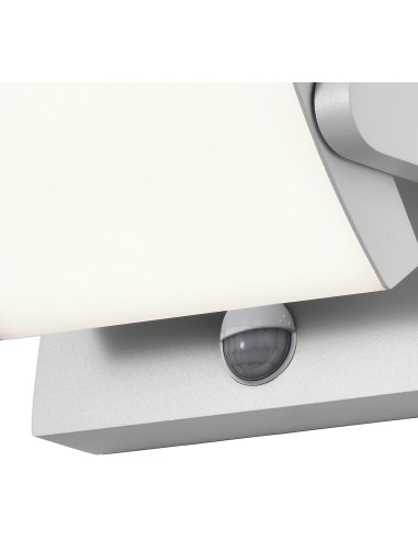 Applique extérieure Mantra Cooper installée sur mur moderne lumière chaude 3000K