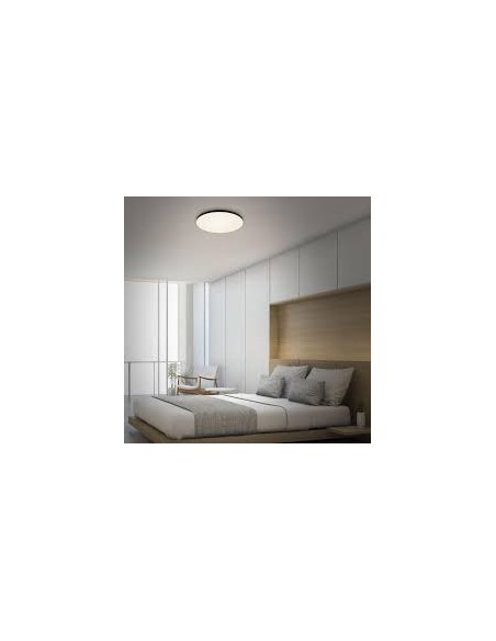 Plafonnier LED Cumbuco II noir installé dans salon moderne éclairage homogène