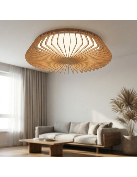 Plafonnier LED Himalaya Plafon bois installé dans salon chaleureux moderne