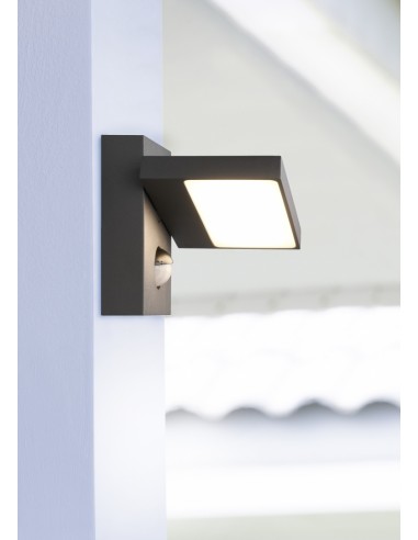 Luminaire mural extérieur Horton avec tête orientable et détecteur de mouvement