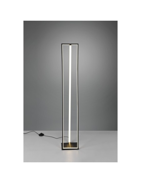 Lampadaire Led  intensité lumineuse et température de couleur variables - Trio - Edge Leluminaireled.com