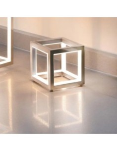 Petite Lampe de table Led  cube - Sompex - Delux Leluminaireled.com 2