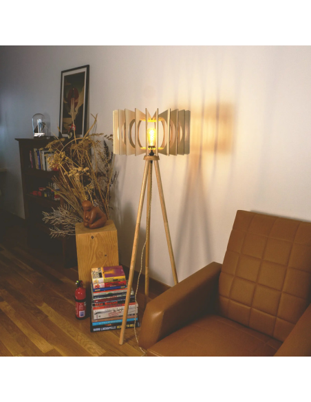 Atelier Loupiote - Lampadaire Angèle - bois naturel